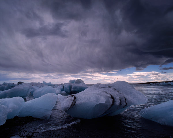 Beach near Glacier Lagoon