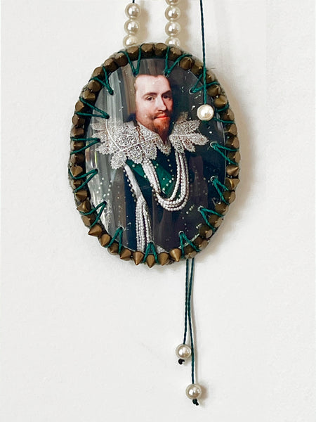 The Duke's Pearls Necklace