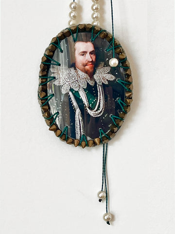 The Duke's Pearls Necklace