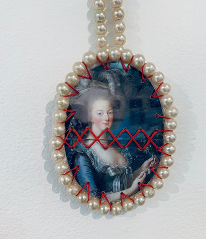 Marie Antoinette Lost the Head, Not the Pearls Necklace