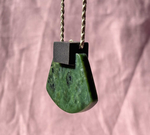 Keystone I Pendant