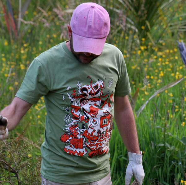 Hut Bagger Tee (Kiwi - Light Green)